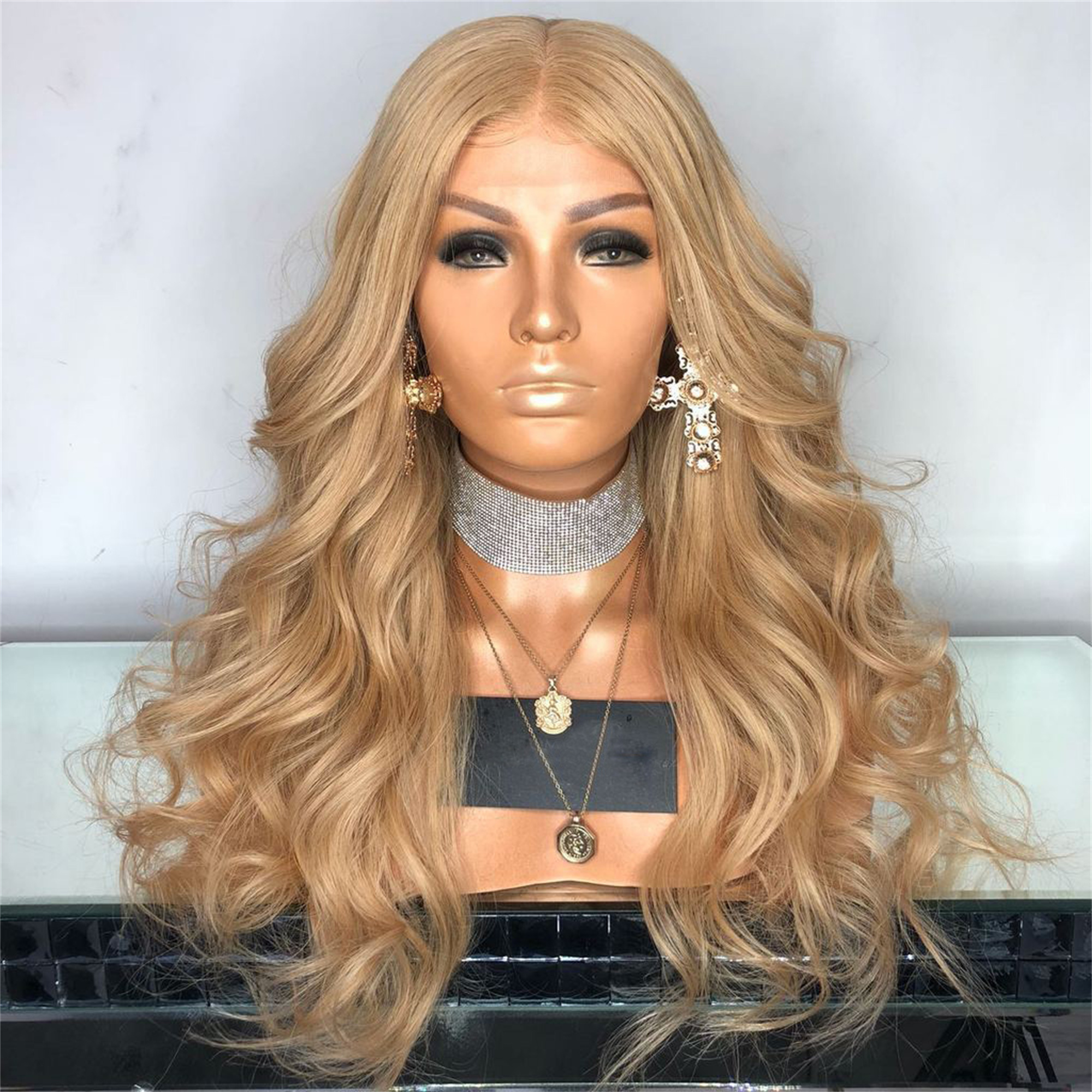 Inevnen Long Wavy Wig Ombre Blonde Wigs for Women Synthetic Curly Hair