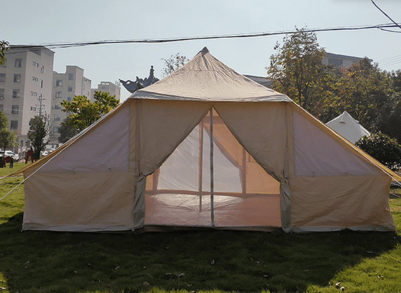 5-8 Person Luxury Bell Cotton Tent, Waterproof Outdoor Glamping Cotton Tent for Resort & Campsite