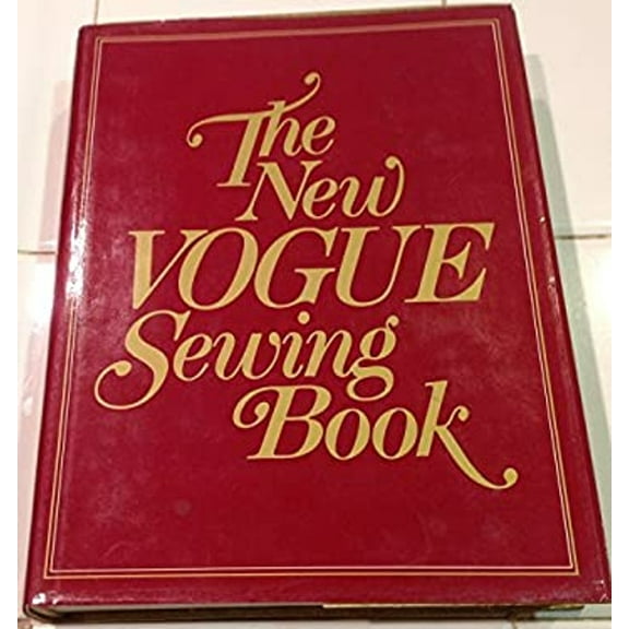 Pre-Owned New Vogue Sewing Book (Hardcover) 0884210979 9780884210979