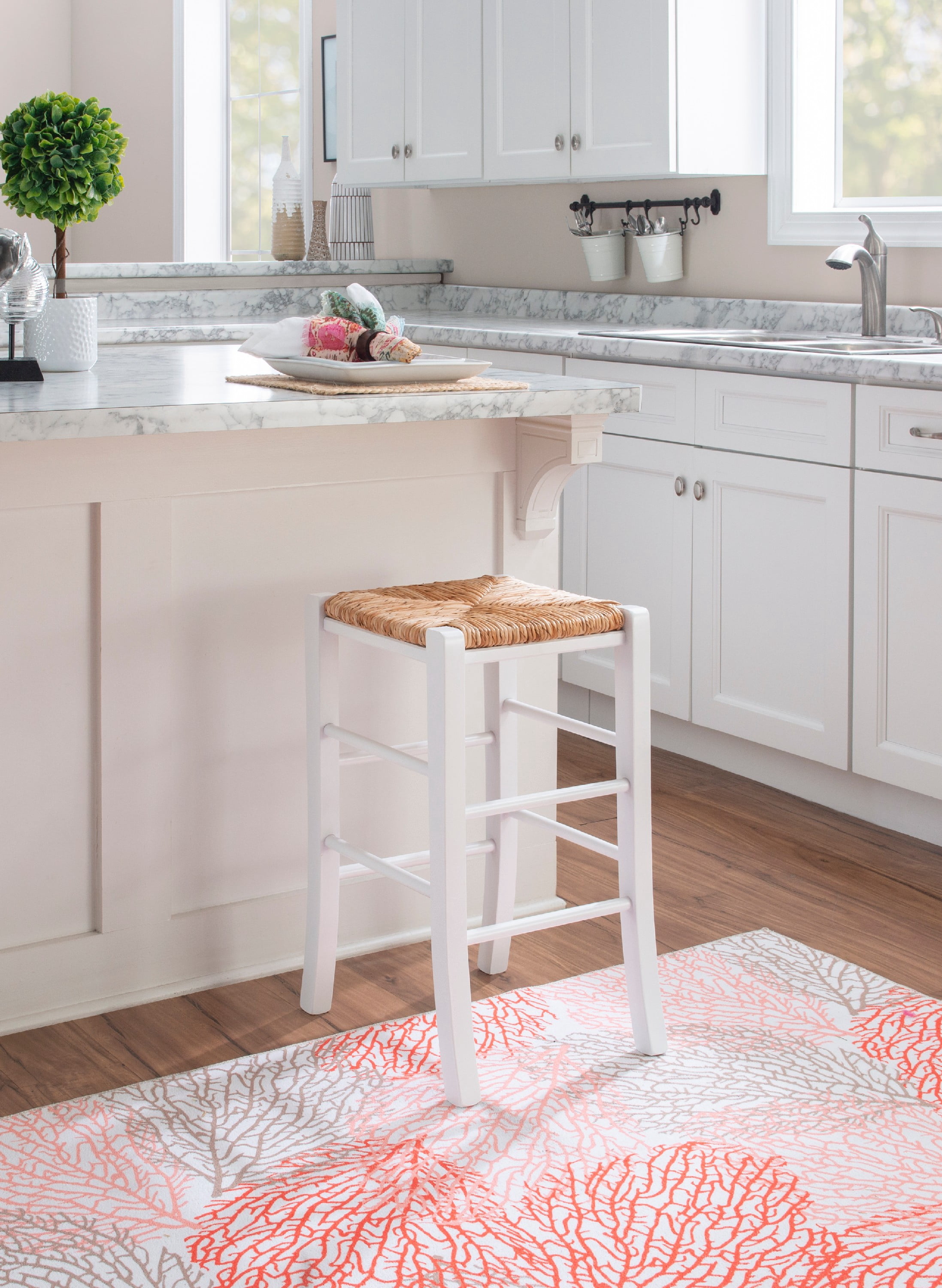 Linon Ivica Backless Wood Counter Stool, 24.4" Seat Height, White Finish with Natrual Handwoven Rush Seat