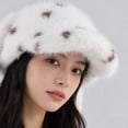 thumbnail image 5 of Sombrero de orejas de conejo cálido de invierno para hombres y mujeres - Gorra de solapa de forro polar sintético para el frío, actividades al aire libre y regalos, 5 of 5