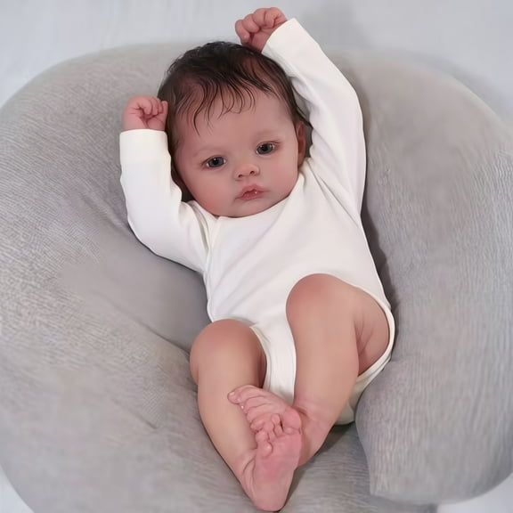 17-Inch Realistic Baby Doll with Hand-Painted Details – Baby Dolls with Accessories Lifelike Doll Toy Gift for Kids 3