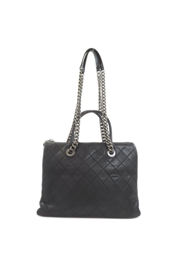 Pre-Owned Chanel Matelass 2-Way Tote Bag with Silver Hardware, Calfskin, Women's.