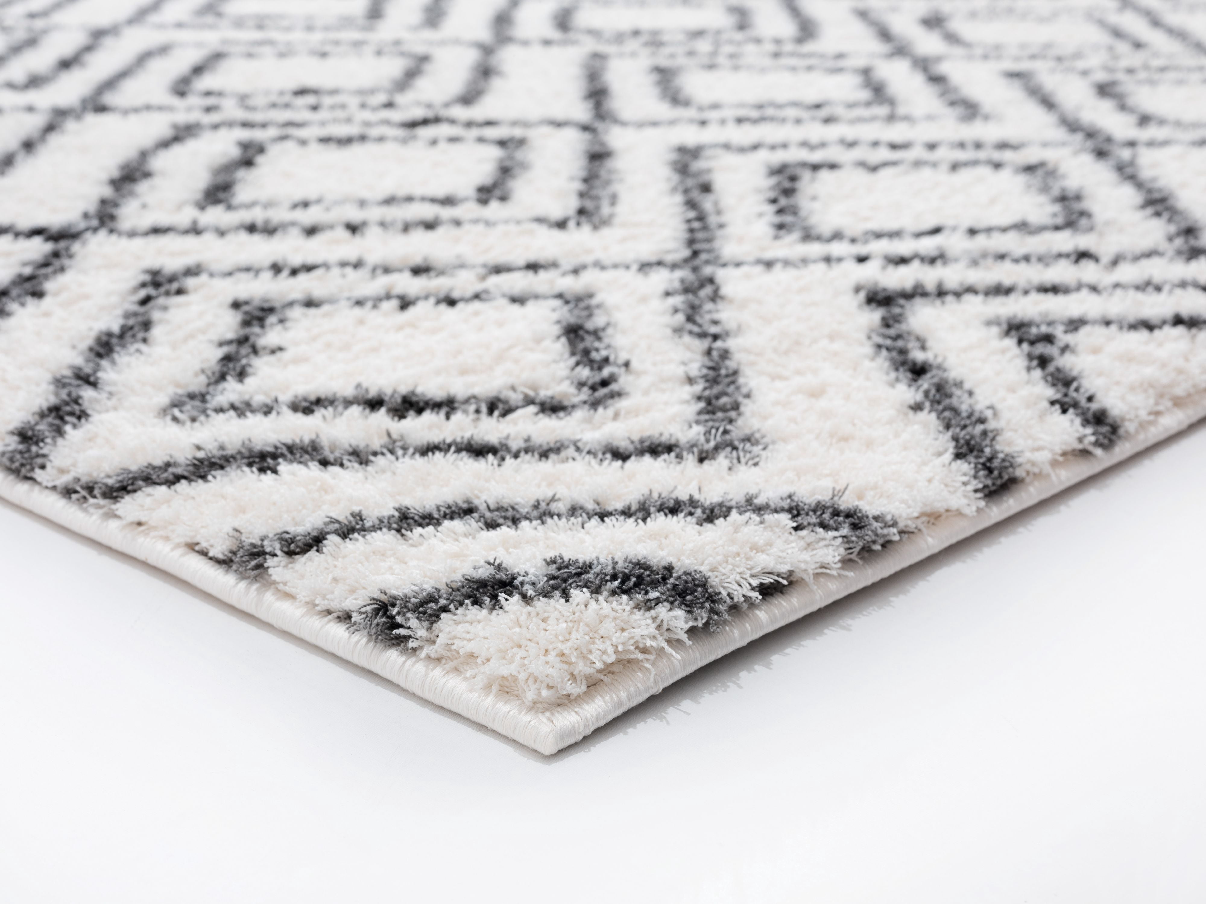 United Weavers Celestial Sarath Modern Geometric Area Rug, White, 7'10" x 10'6"