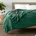 thumbnail image 2 of Bare Home Couverture en Molleton Microduveteux - 300 G/m2 - Micro-Polaire Duveteuse - Douce et Moelleuse - Grand Lit/queen, Vert Forêt, 2 of 5
