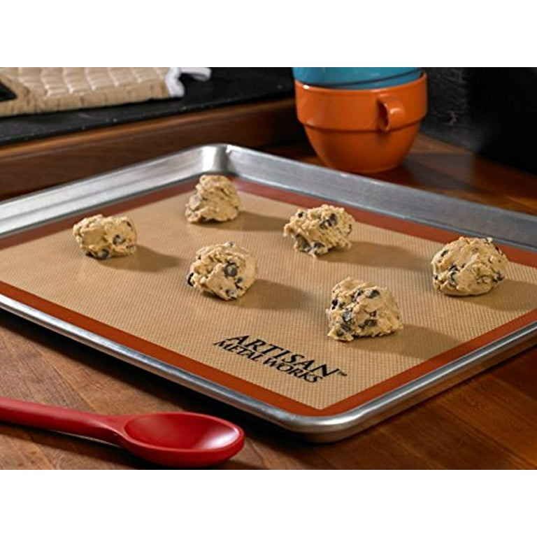 Artisan metal top works baking mat