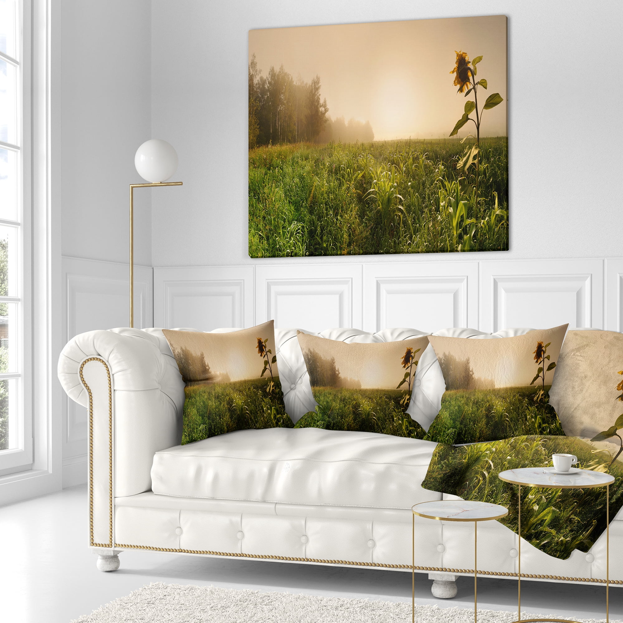 Designart Green Panoramic Landscape - Photography Throw Pillow - 18x18