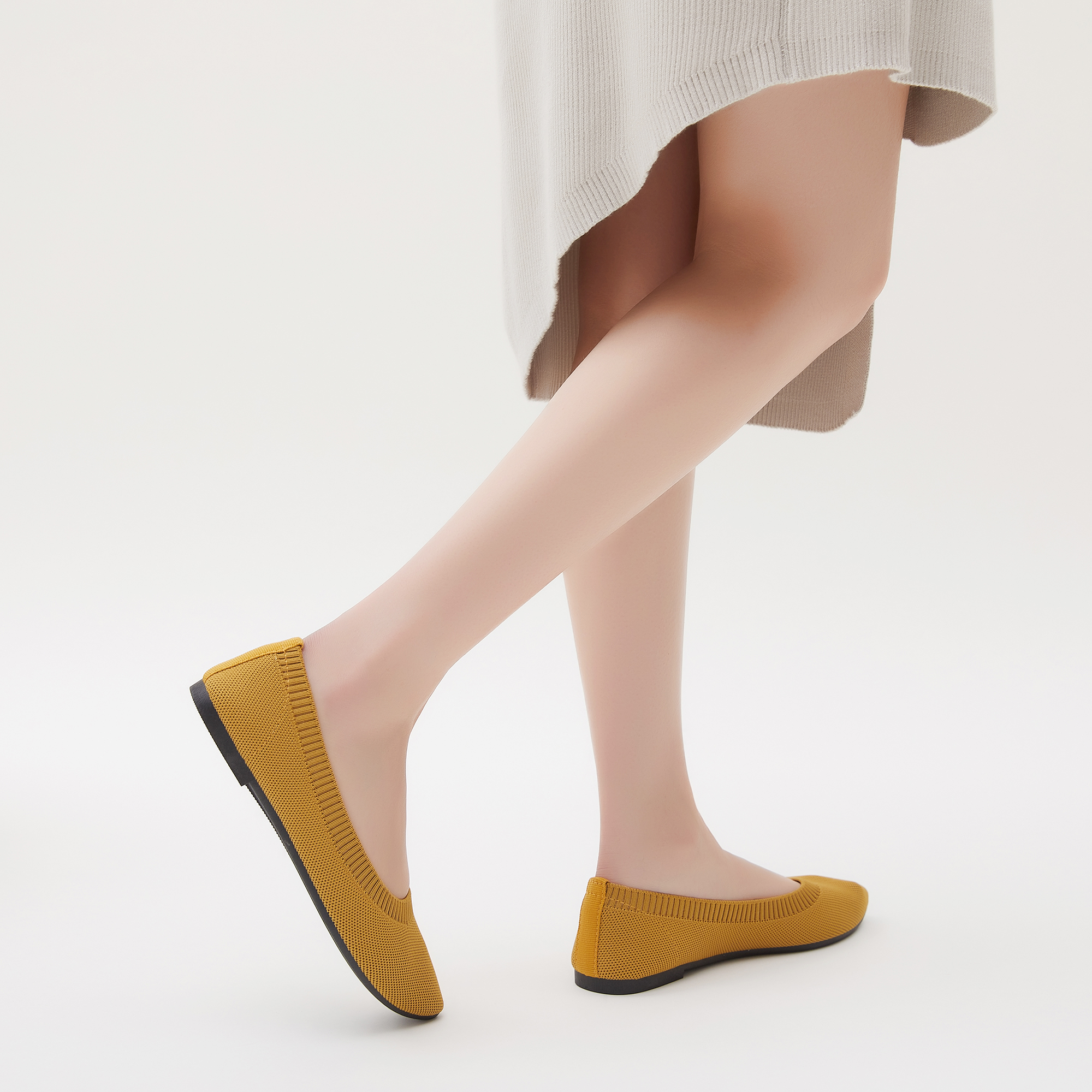 AOMAIS Women's Ballet Flats Pointed Toe Flats Mesh Slip On Shoes Fashion Lady shoes Classic Loafer Flats(Yellow,US11)