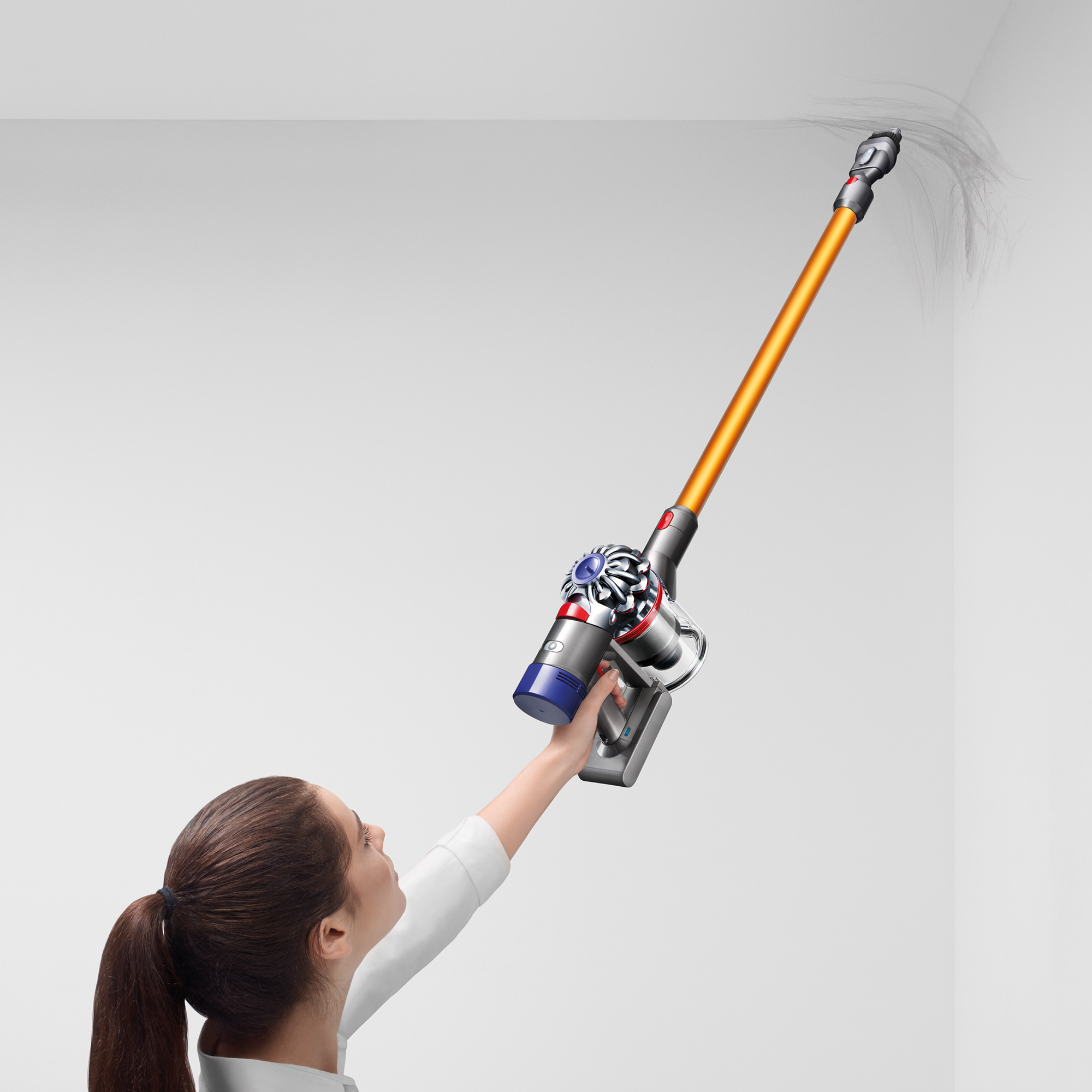 Dyson - V8 Absolute Display Model - image 4 of 6