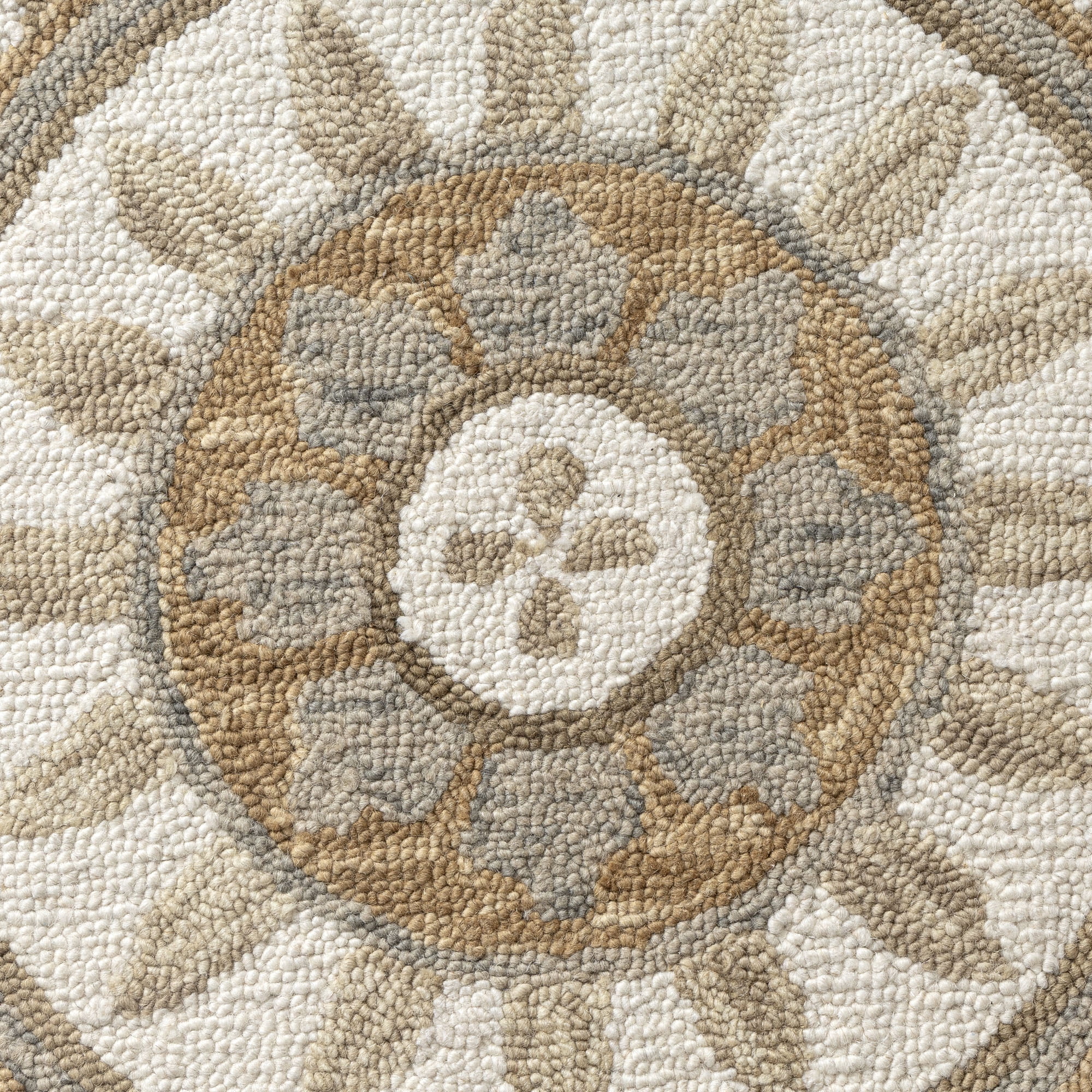 Ox Bay Ella 4' Round Ivory/Beige Floral Wool Indoor Area Rug