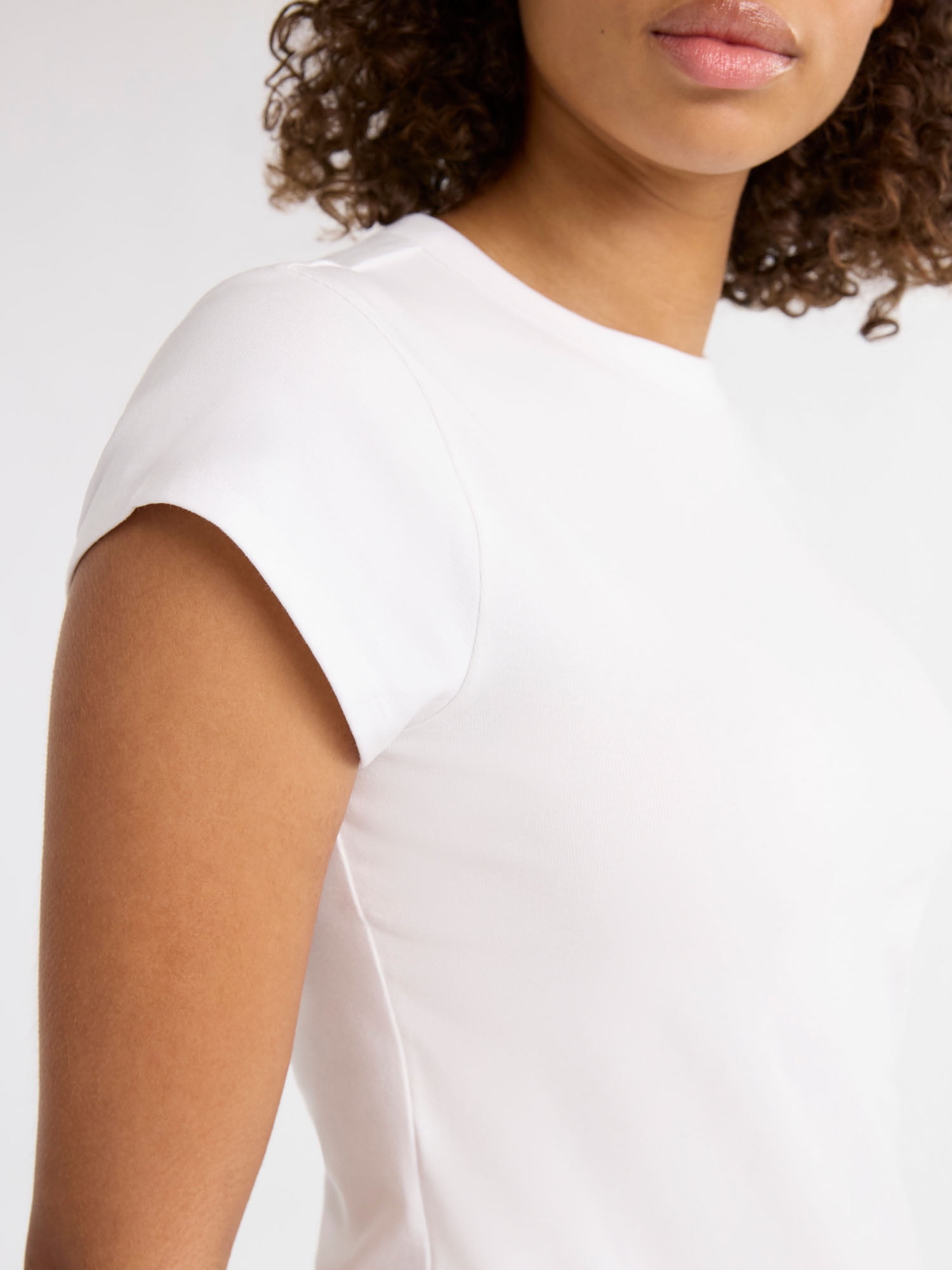 Free Assembly Women's and Women's Plus Cap Sleeve Tee, Sizes XS-4X