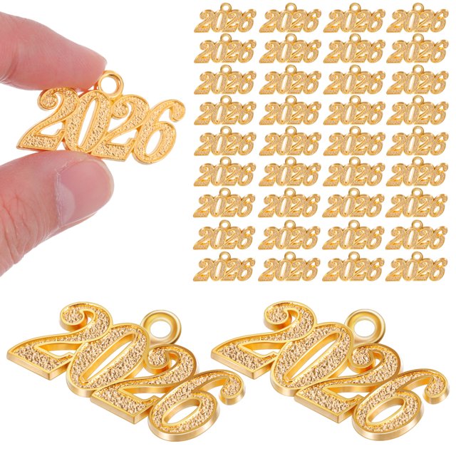 50 PCS Charmas colgantes de 2026 AÑOS ACCES para manualidades de metal para el collar de llaves de bricolaje Decoraciones de pulseras