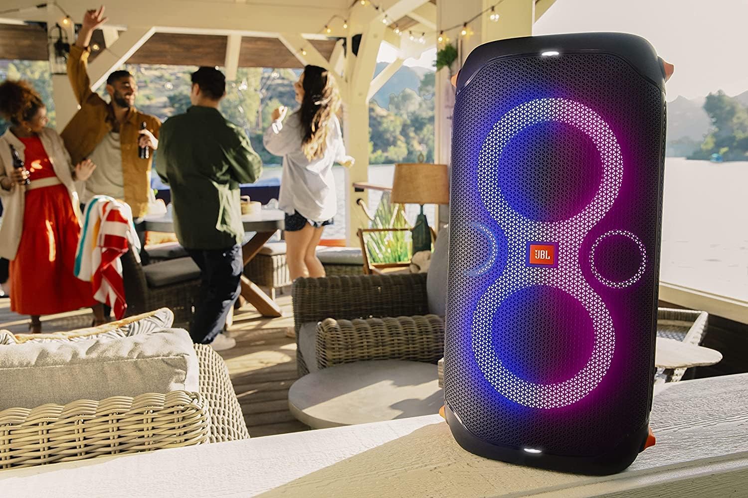 JBL Partybox 110 - Portable party speaker with 160W powerful sound, built-in lights and splashproof design - Black