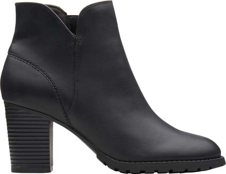 clarks verona trish ankle bootie