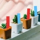 thumbnail image 5 of Marcadores de plantas, 100 piezas Etiquetas de plantas de flores de plantas de PVC Etiquetas de macetas Respuesta rápida, 5 of 8