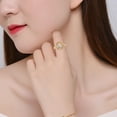 thumbnail image 1 of BESTYASH Anillo Dorado Con Corte De Zirconia Para Estilo Sofisticado Y, 1 of 7