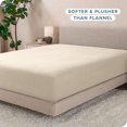 thumbnail image 3 of Sábana ajustable Bare Home de vellón polar Queen color arena, 3 of 5
