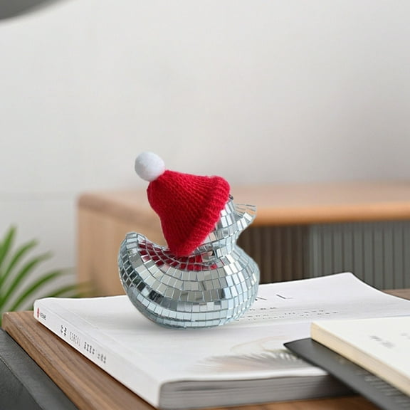 Tuscom Christmas Foam Scene Decoration with Ducks, Festive Decor for Indoor and Outdoor Use, Weather-Resistant Yard Art for Garden, Mantel, and Porch, Unique Christmas Gift Idea