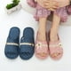 thumbnail image 4 of Zapatillas de algodón de tela a máquina para hombres y mujeres, zapatillas de interior para parejas con suelo de corcho, zapatillas de tela silenciosa para primavera, otoño e invierno, 4 of 5