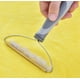 thumbnail image 2 of Removedor de pelo para mascotas, removedor de pelo para perros y gatos, limpiador de pelusas profesional, herramienta para quitar pelos, raspador de alfombras portátil, cepillo para afeitar, 2 of 5