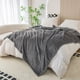 thumbnail image 4 of Manta De Franela Polar, Suave Manta De Terciopelo, Color Liso, Decoración Para El Hogar, Cubrecama Multiusos, Ideal Para Relajarse En El Sofá, Como Funda Para La Cama O Para Una Siesta De Lectura., 4 of 9