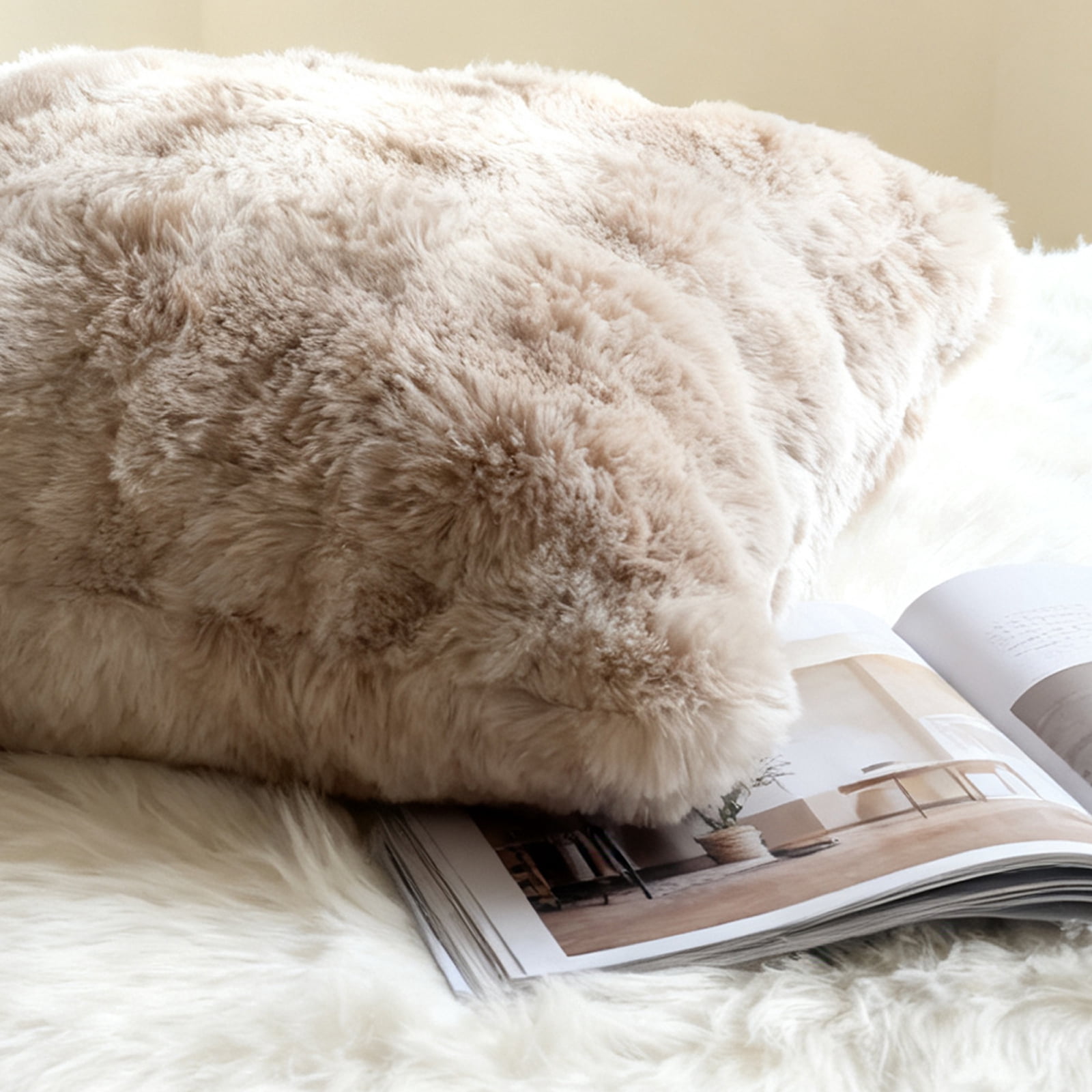 Sanmadrola Pillow Covers 18x18 Fluffy Faux Rabbit Fur Decorative Throw Pillows Case, Shaggy Decorative Cushion Covers for Sofa, Bedroom, Living Room, Cozy Home Décor, Set of 2