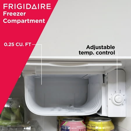 Frigidaire - Retro 1.6 Cu. Ft. Mini Fridge - Pink
