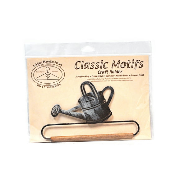 Classic Motifs Watercan With Stained Dowel Craft Holder