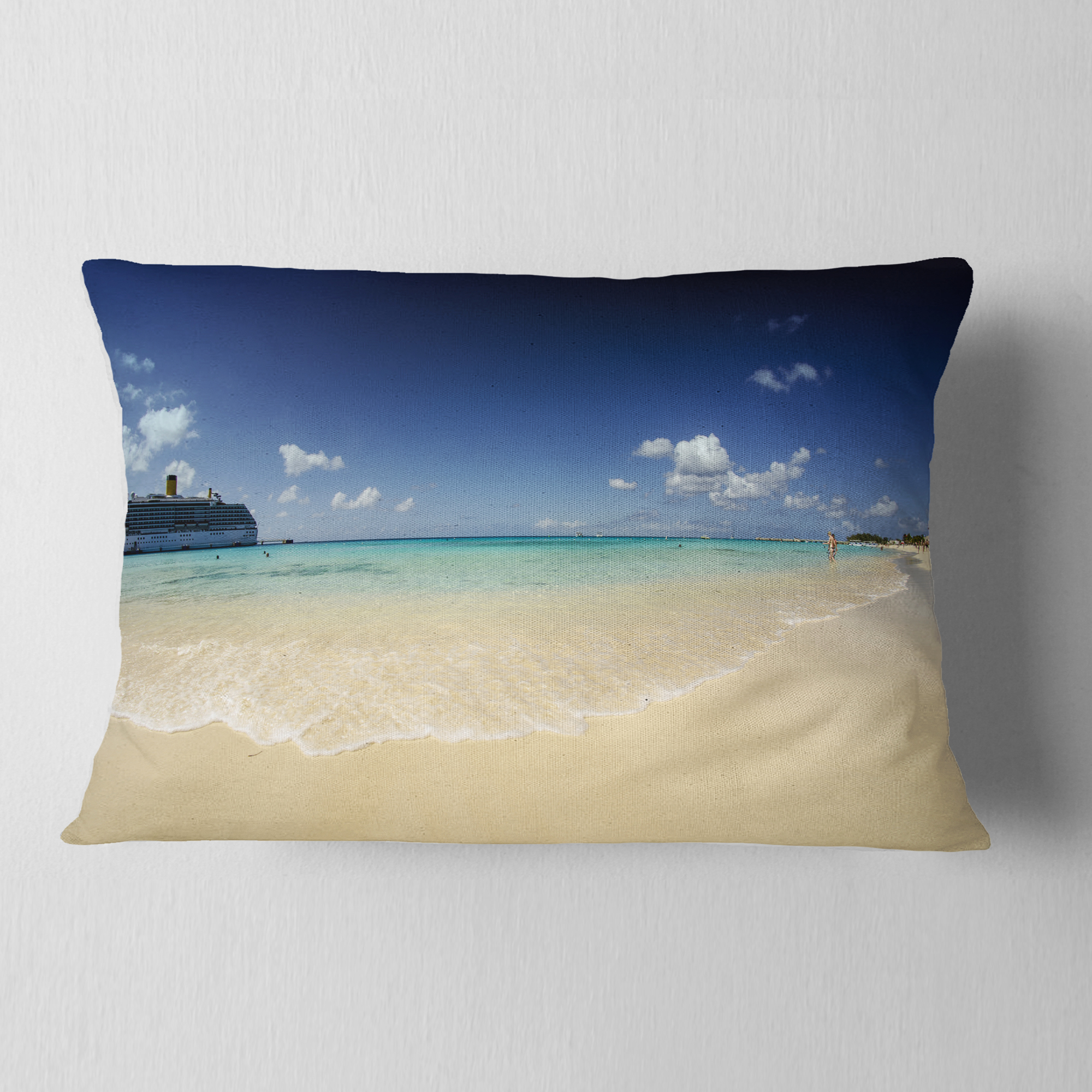 Designart Crystal Waters of Grand Cayman - Seashore Photo Throw Pillow - 12x20