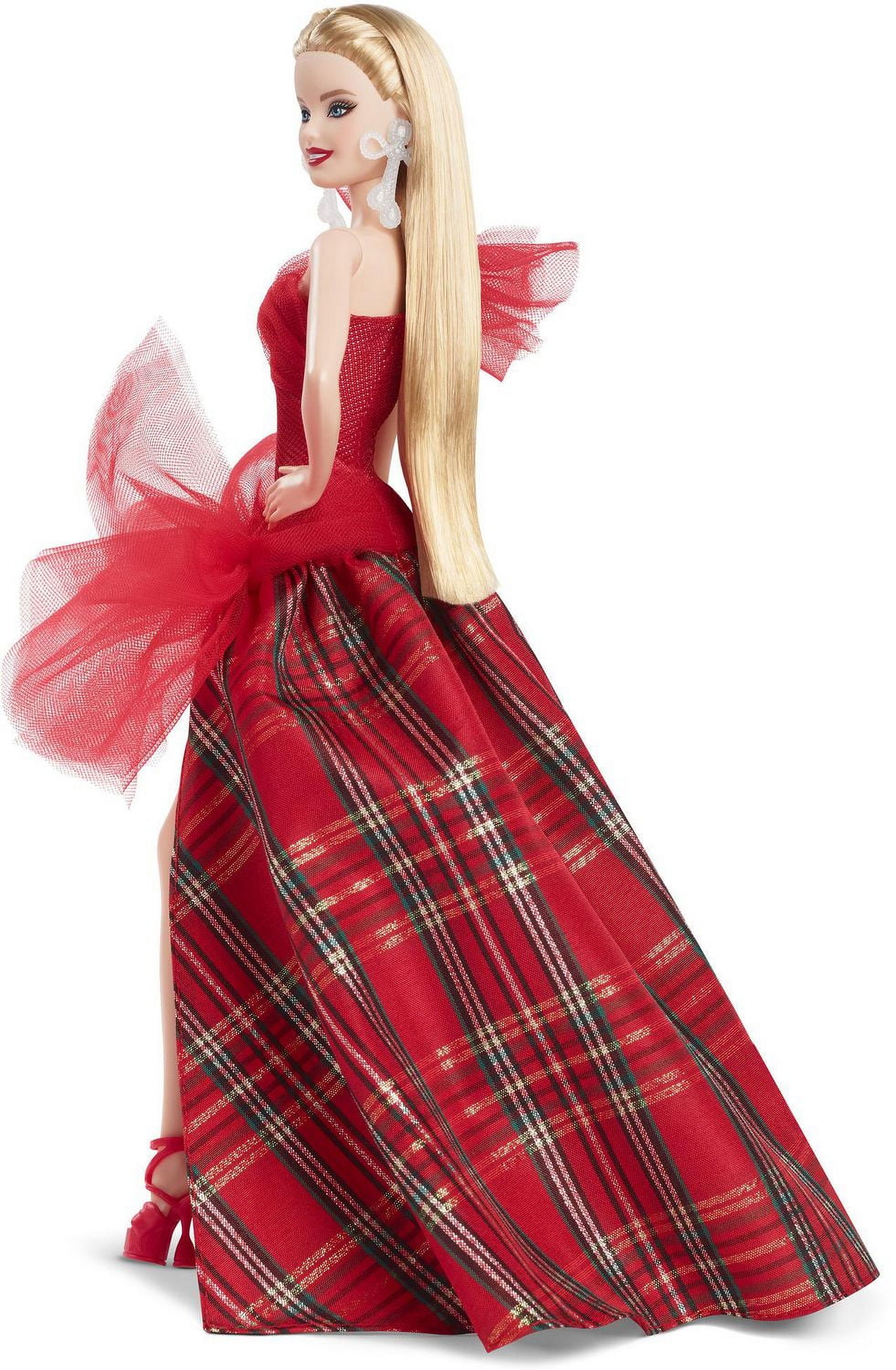 Barbie Signature 2024 Holiday Barbie Fashion Doll, Seasonal Collector Gift, Blonde with Plaid Gown, Ages 6Y+