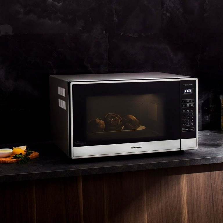 Panasonic 2.2-cu. ft. 1250W Countertop Microwave with Inverter