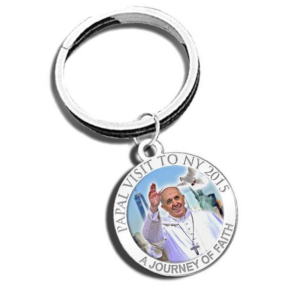 Pope Francis - Papal Visit NY 2015 Religious Color Engravable Keychain 1 1/4 Inch X 1 1/4 Inch Round - Gold Plated