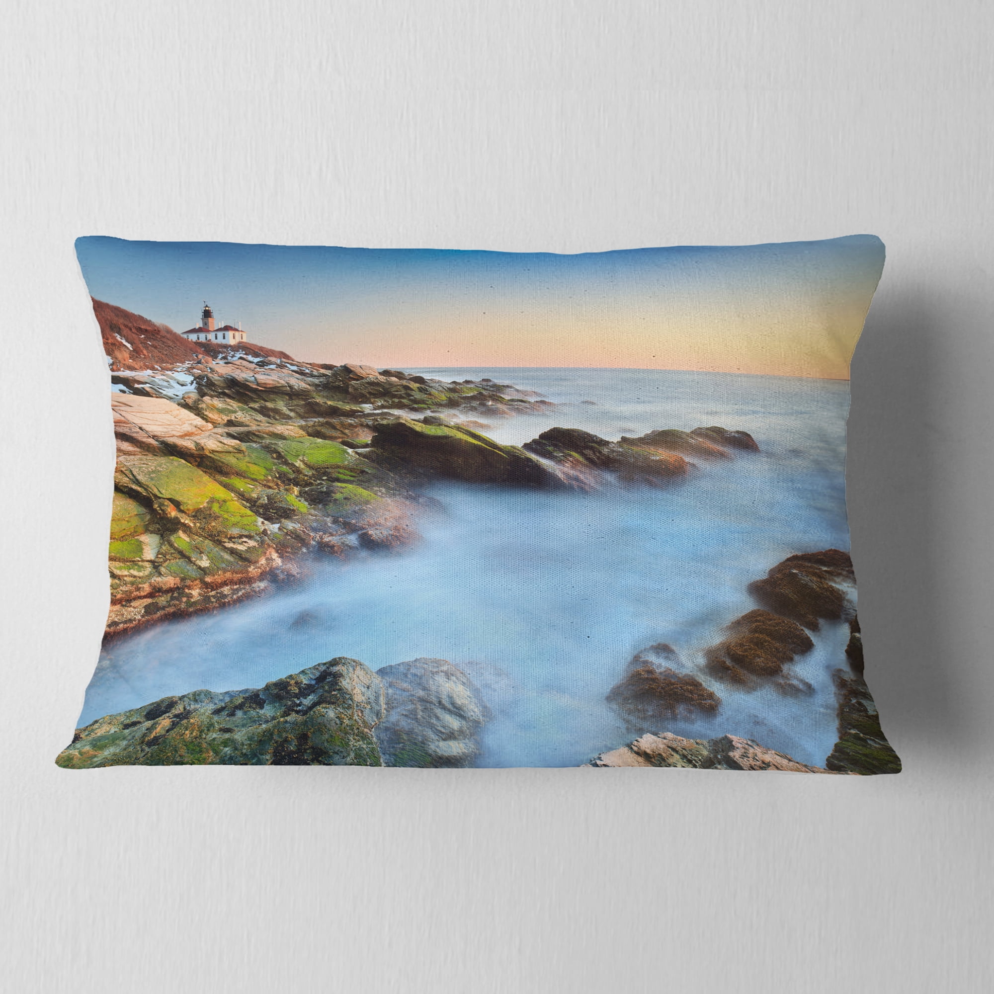 Designart Beavertail Lighthouse During Winter - Beach Photo Throw Pillow - 12x20