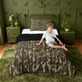 thumbnail image 4 of meiyoeat Retro Camouflage Alphabet Print Theme Twin Comforter Sets For Kids,Green Geometric Camo Letter E Bedding Set,Black Reversible,2-Piece, 4 of 7