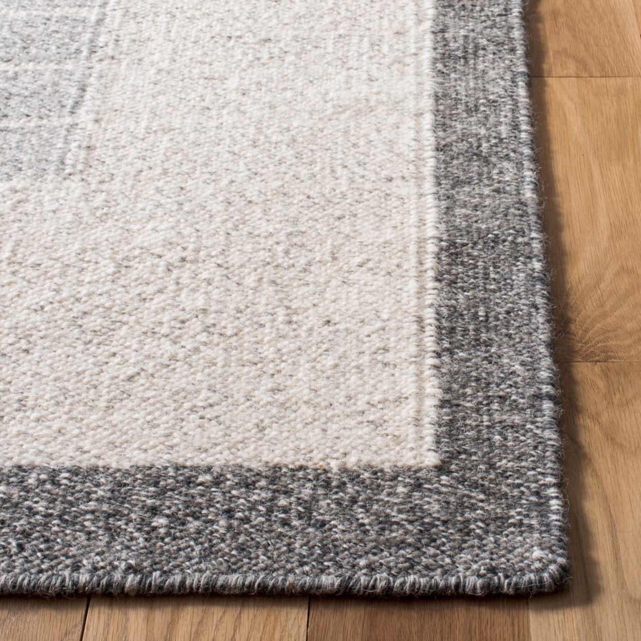 SAFAVIEH Kilim Darian Geometric Area Rug, Ivory/Grey, 5' x 8'