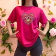 thumbnail image 3 of Playera MOM con Palabras de Amor – Regalo Perfecto para Mamá este 10 de Mayo Color Fucsia Talla Chica Marca Emil SaEs, 3 of 4