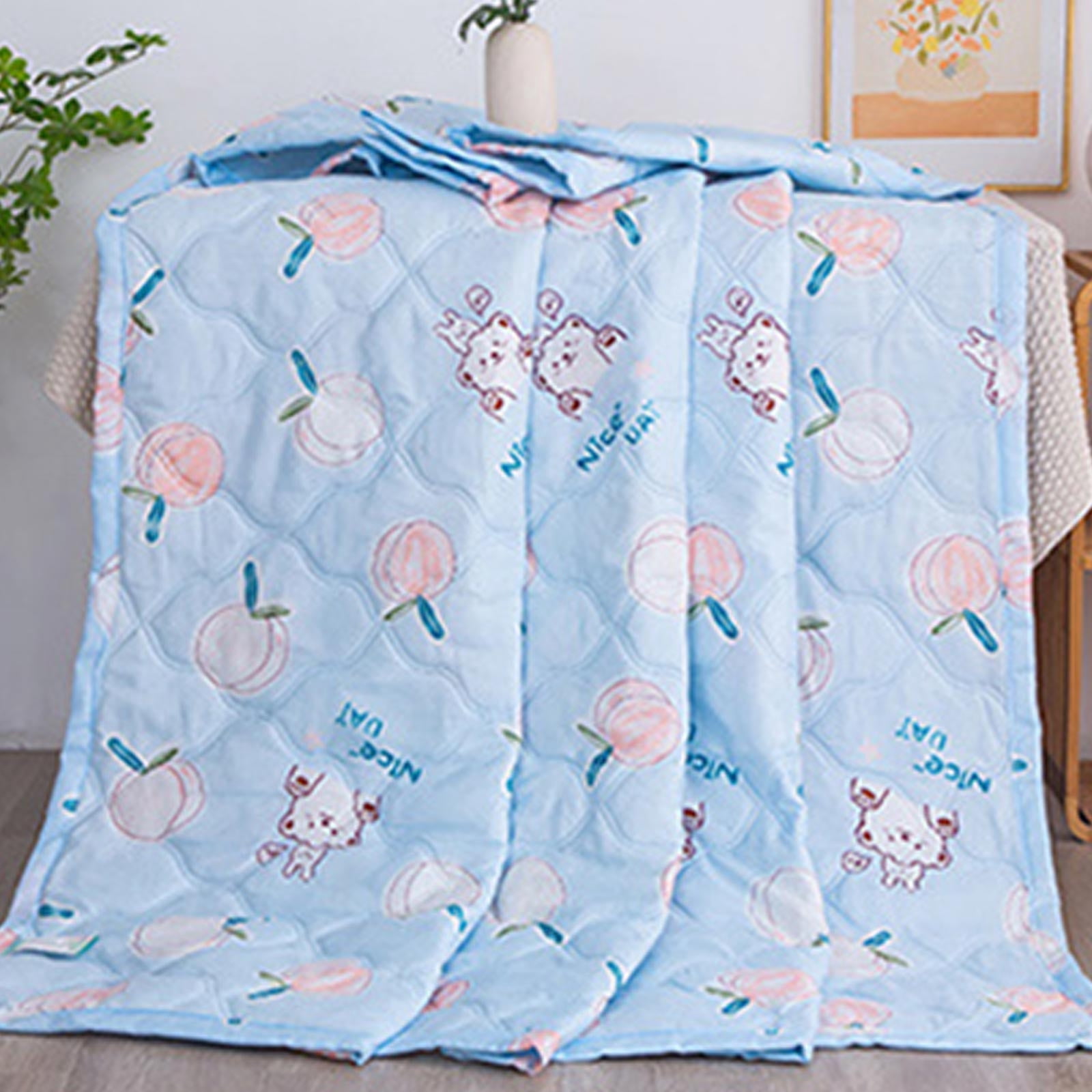YiJuHui Washed Cotton Quilt, Lightweight Summer Air Conditioning Blanket, Soft Breathable Peach Bear Print Bedspread, Machine Washable Thin Throw for Couch Travel