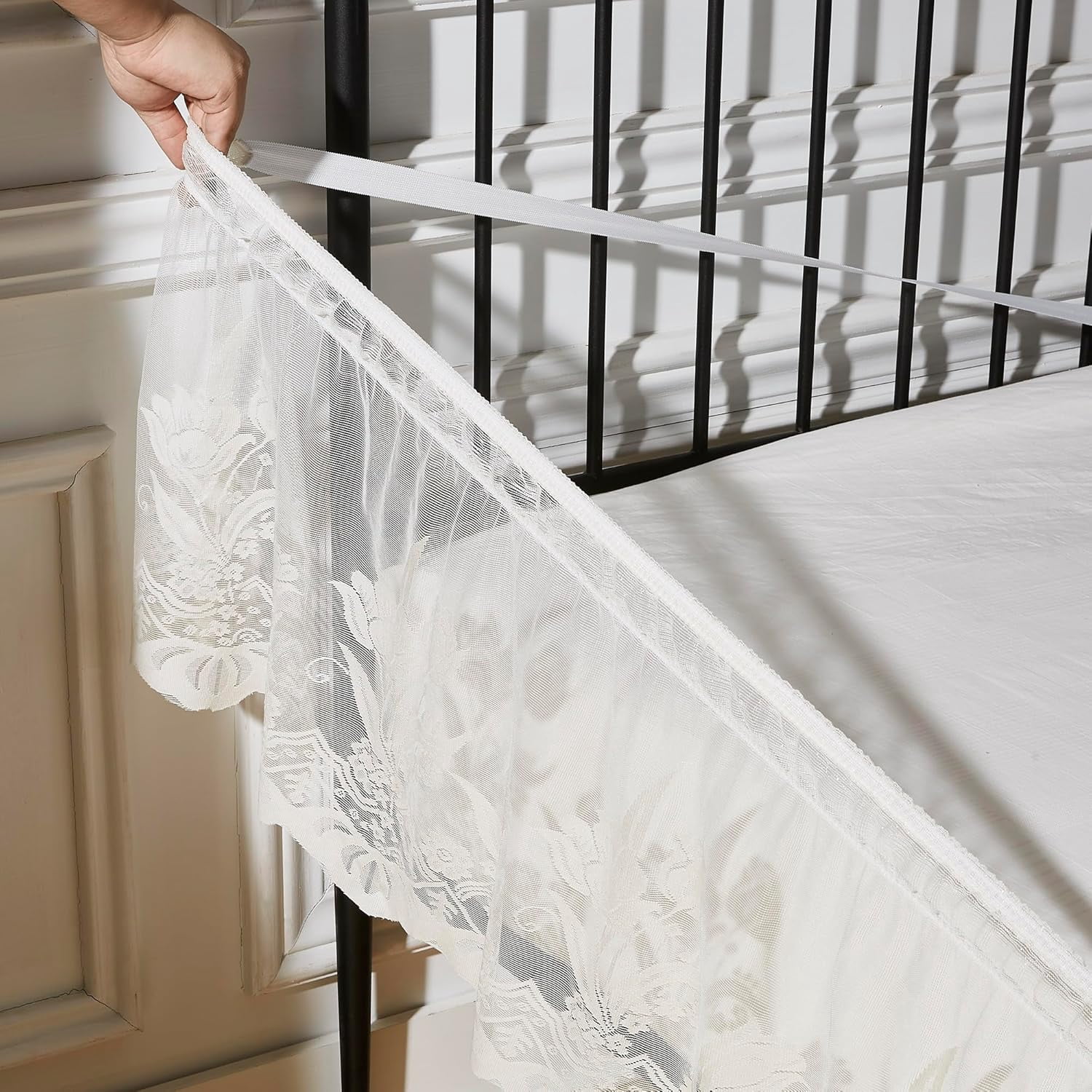 WARM HOME DESIGNS King Size Bed Skirt for King Bed. Our Beige Bed Skirt Goes Great with Farmhouse or Victorian Bedding. King Dust Ruffle Lace Bed Skirt for Any Bedroom Décor. DO Beige King