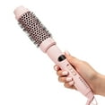 thumbnail image 3 of Cepillo redondo FoxyBae Hottie Hot de cerámica de 3,8 cm - Rizador y alisador - Multiestilizador - Combate el frizz y da volumen (Rubor), 3 of 5