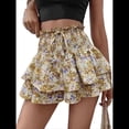 thumbnail image 1 of Mini Shorts con Volantes y Cintura Alta para Mujer Bonitos Shorts Cortos Escalonados con Shorts Debajo Camello S, 1 of 8
