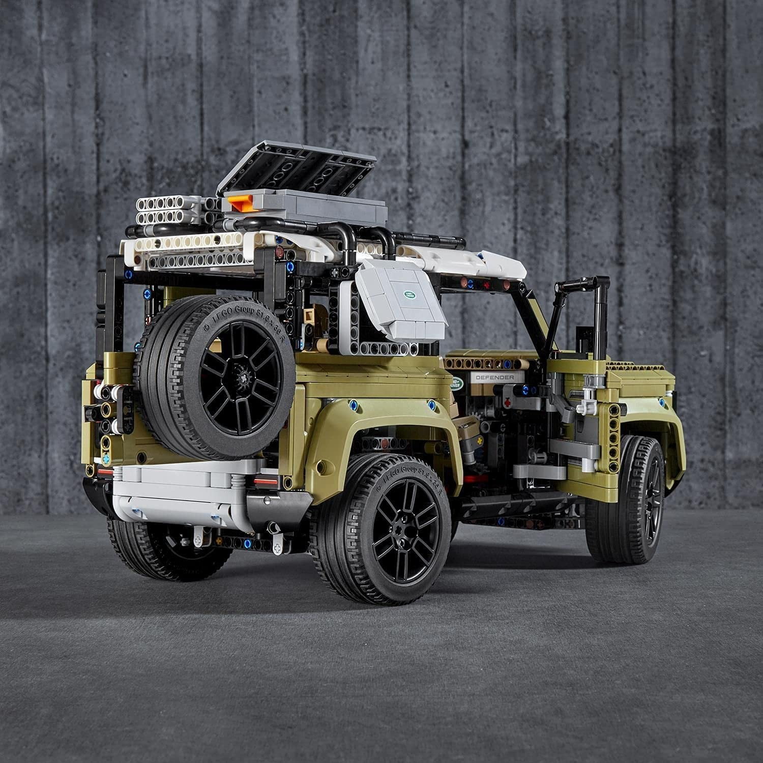 Lego technic land rover defender 2573 hotsell