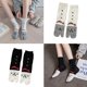thumbnail image 5 of Calcetines de algodón con punta dividida para mujer, estilo japonés, estilo japonés, dibujos animados lindos para estampado de gato, Color de contraste, chanclas de 2 dedos, sandal, 5 of 5