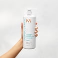 thumbnail image 3 of Acondicionador Moroccanoil Moisture Repair 1L para cabello debilitado, 3 of 6