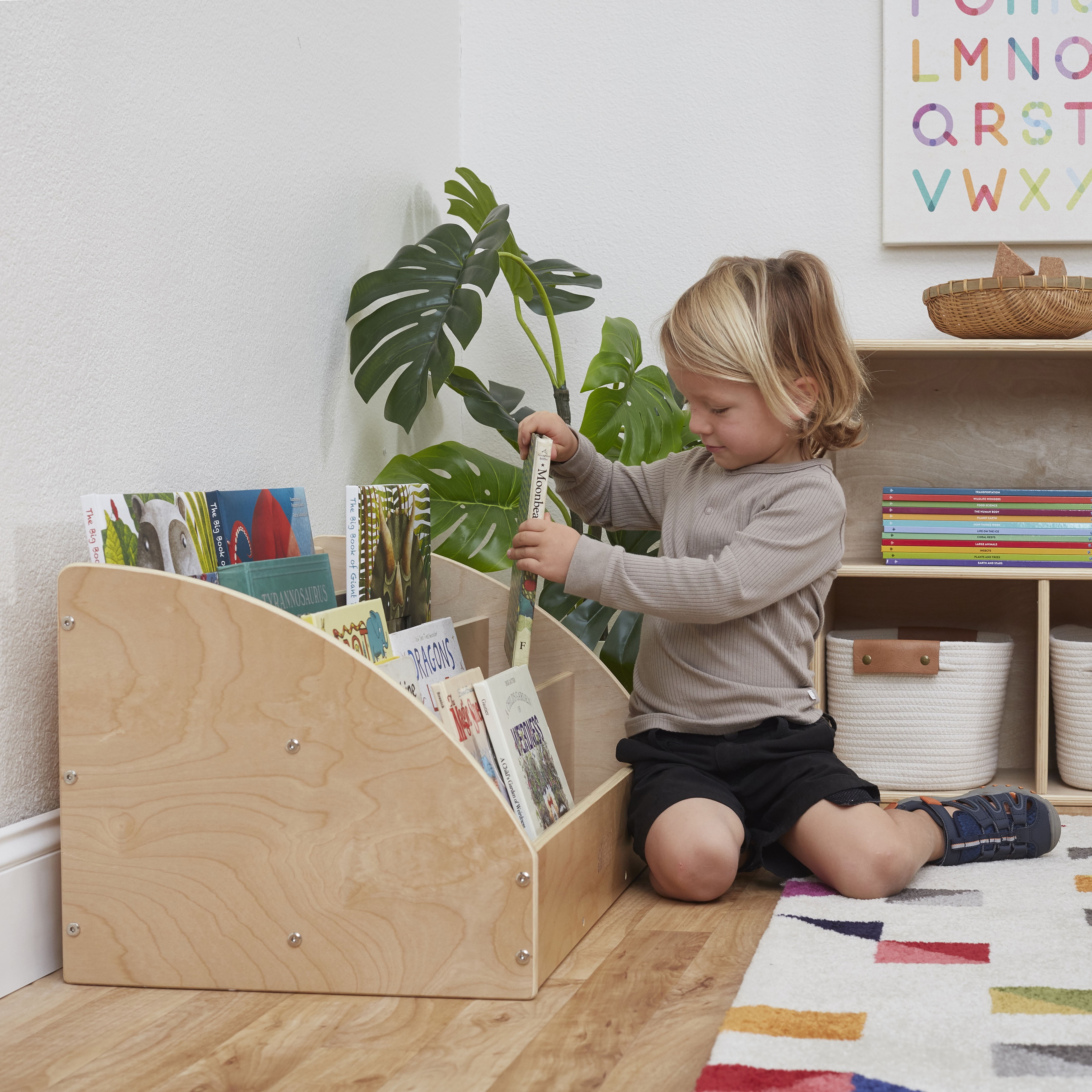 ECR4Kids Wooden Forward-Facing Toddler Book Display, Beginner Bookshelf, Natural