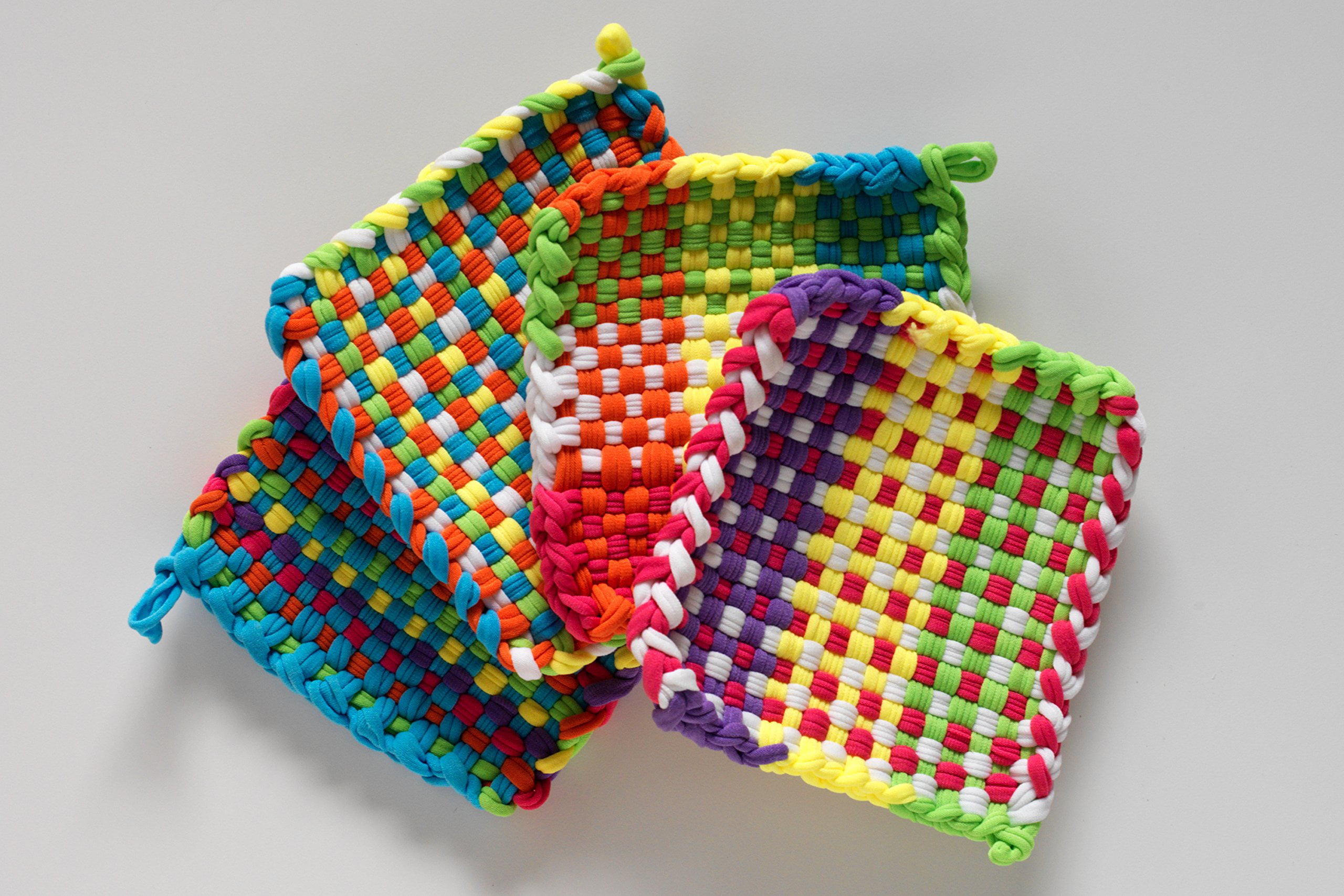 Best Potholder Looms for Learning the Basics of Weaving –