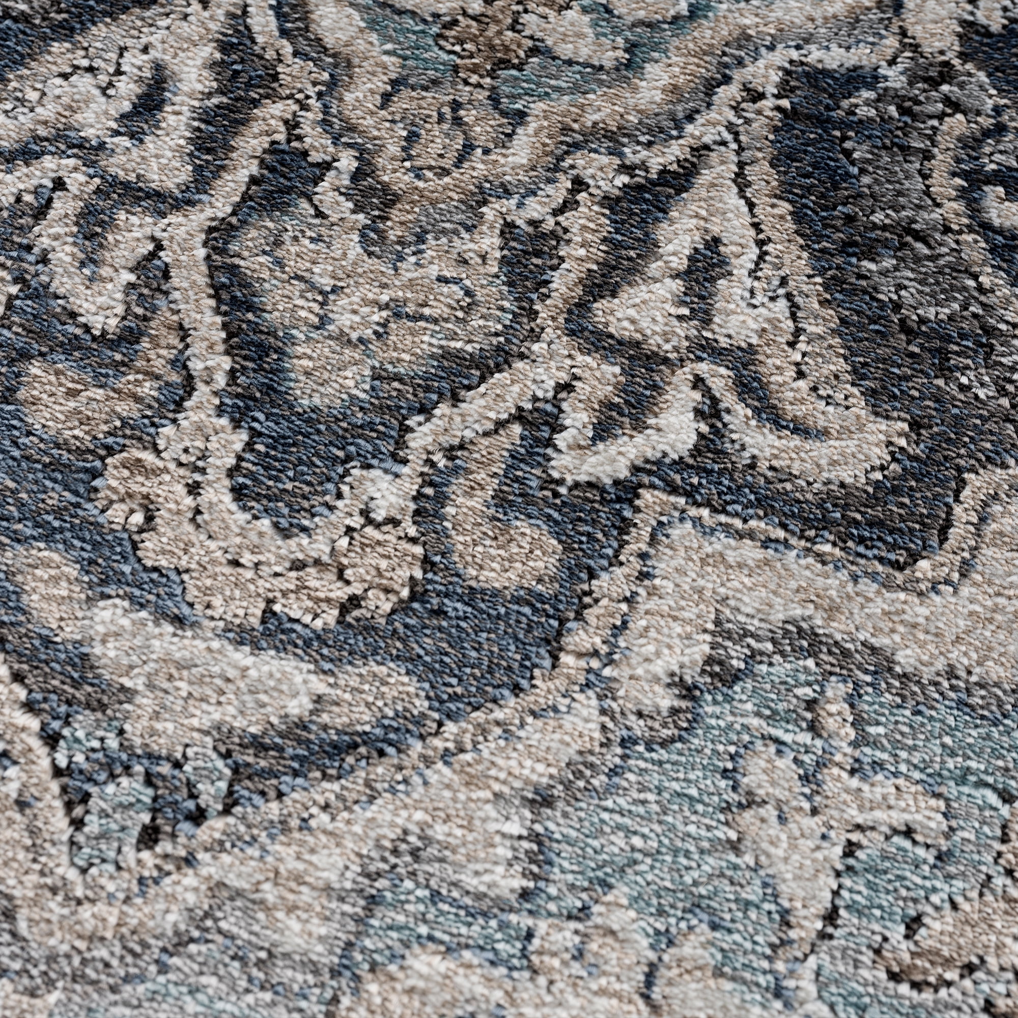 United Weavers Edinson Estrella Transitional Medallion Runner Rug, Blue, 2'7" x 7'2"