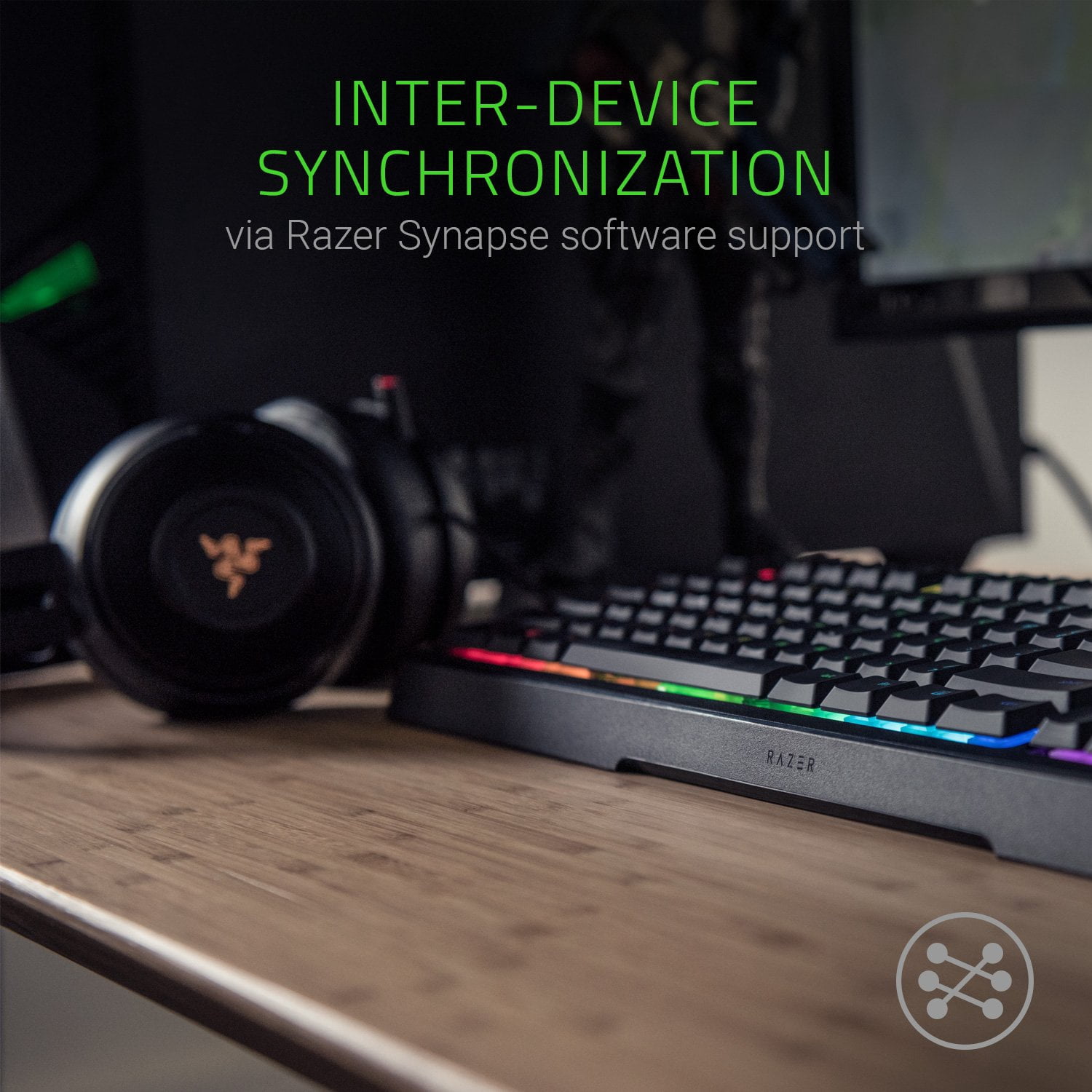 Razer Ornata Chroma - Revolutionary Mecha-Membrane Gaming Keyboard with Mid-Height Keycaps - Ergonomic Design