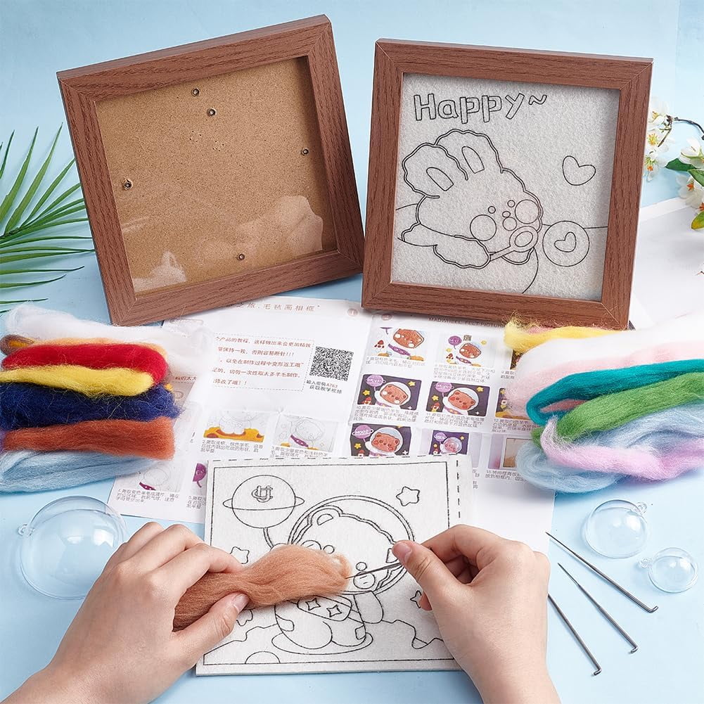 2 Sets 2 Styles Needle Felting Craft Kit Rabbit Photo Frame Needle Felting Kit for Beginners Bear Needle Felting Starter Kit with Photo Frame Wool Felt Painting Set for DIY Needlework for DIY