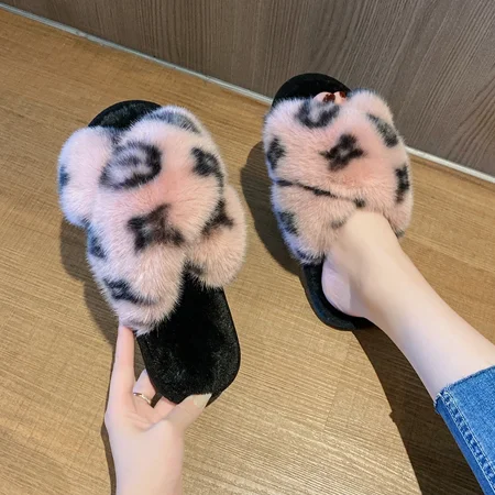 

2024 Autumn and Winter Fashion Leopard Print Sports Casual Fluffy Women s Slippers Warm Home Indoor Flat Cotton Slippers NO:5259