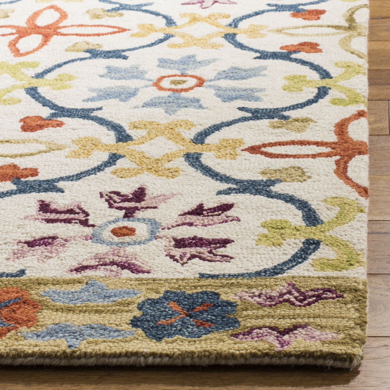 SAFAVIEH Suzani Ethelinda Geometric Swirls Wool Area Rug, Ivory/Multi, 5' x 8'